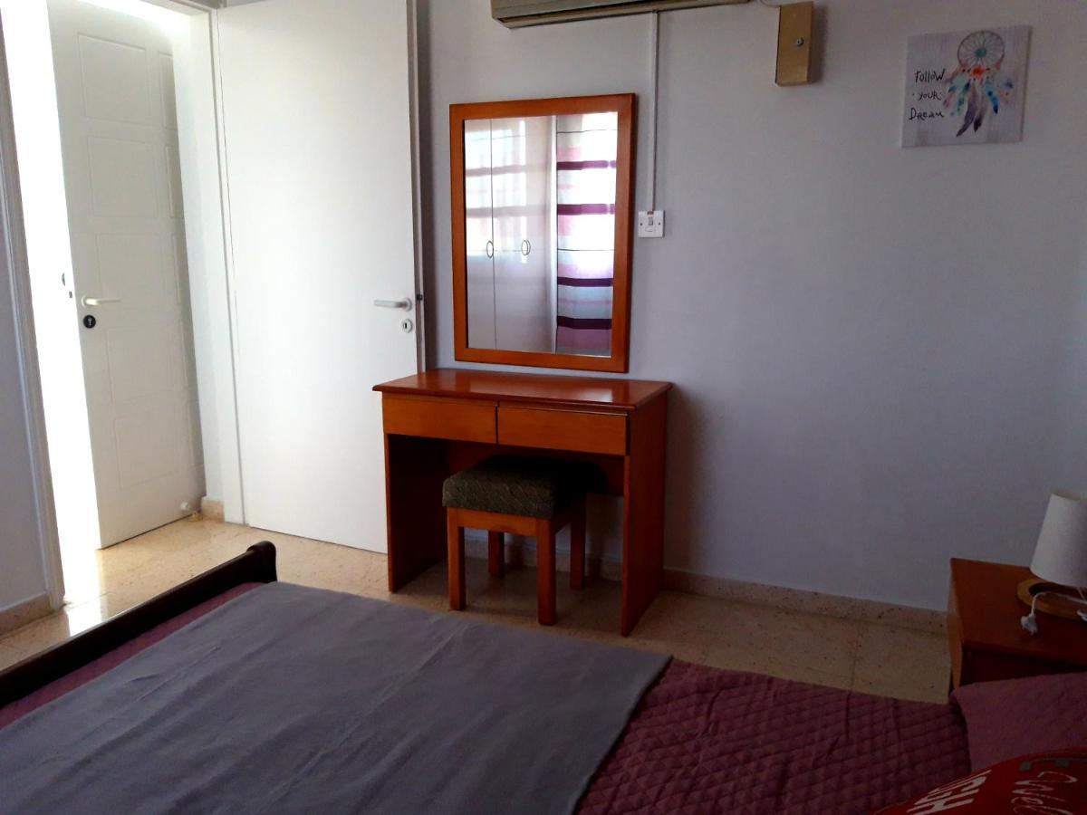 La Veranda Sea View Apartments Larnaca Luaran gambar