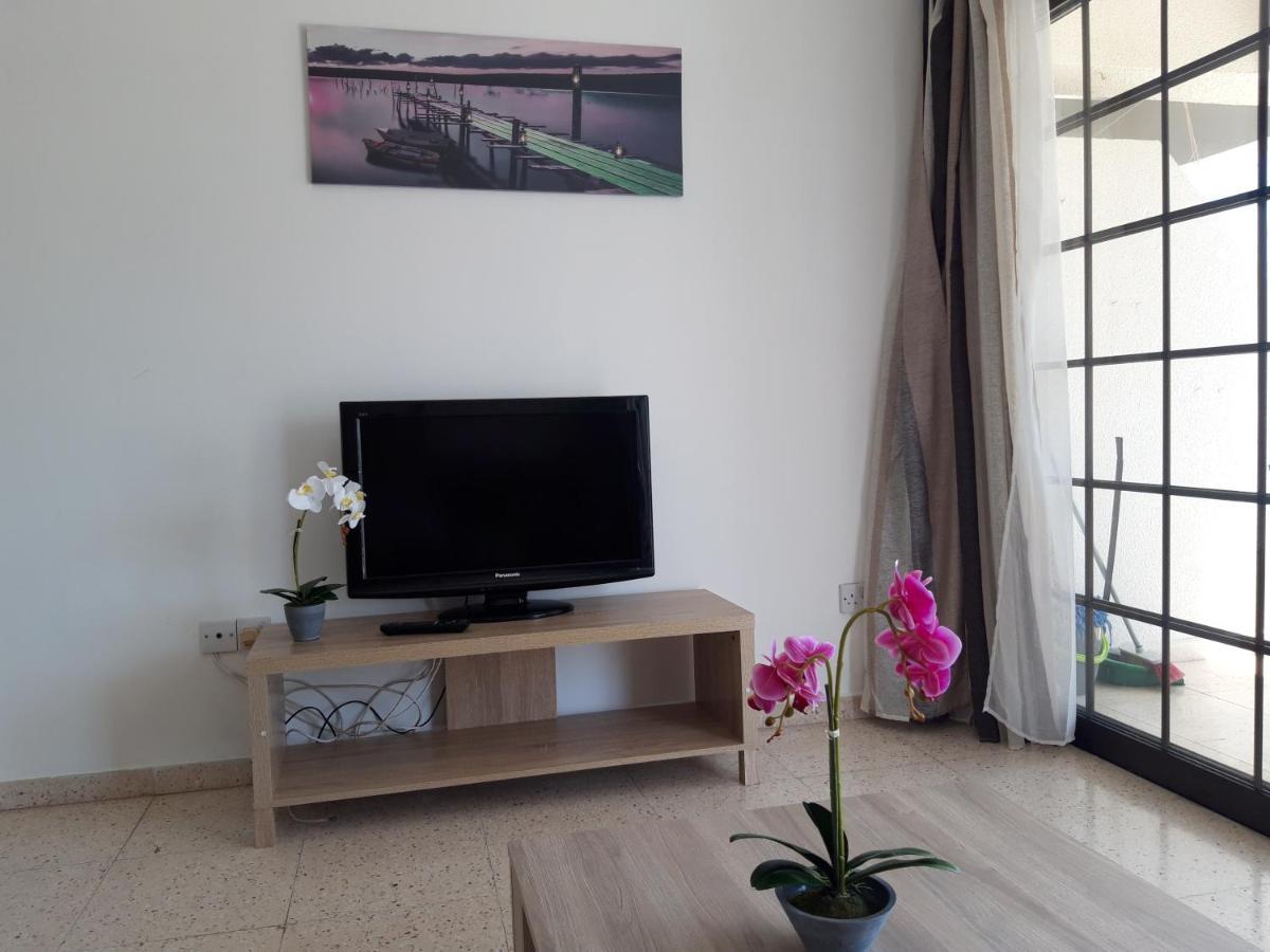 La Veranda Sea View Apartments Larnaca Luaran gambar