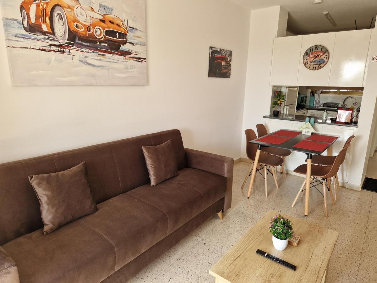 La Veranda Sea View Apartments Larnaca Luaran gambar