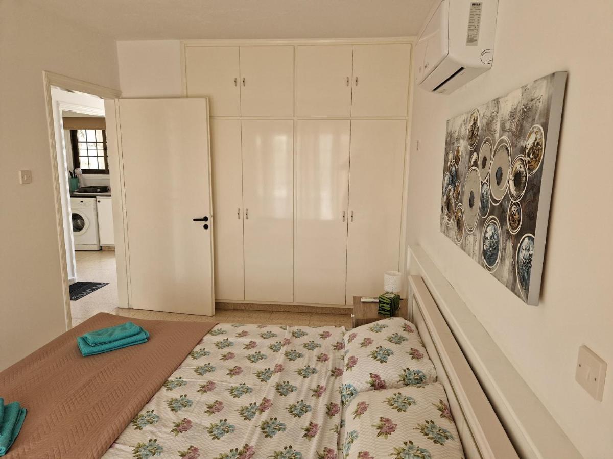 La Veranda Sea View Apartments Larnaca Luaran gambar